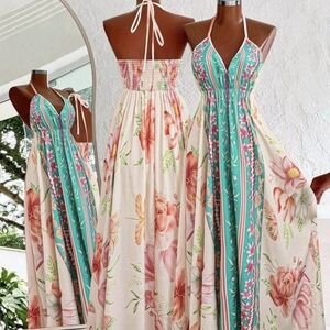 Elegant Floral Backless Maxi Dress